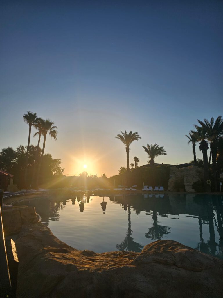 Sahara Beach AquaPark Resort in Tunesien: Familienhotel in Monastir mit Aquapark, mehreren Pools, Strand, Animation und zahlreichen Freizeitangeboten. Persönliche Eindrücke aus unserem Familienurlaub 2026.