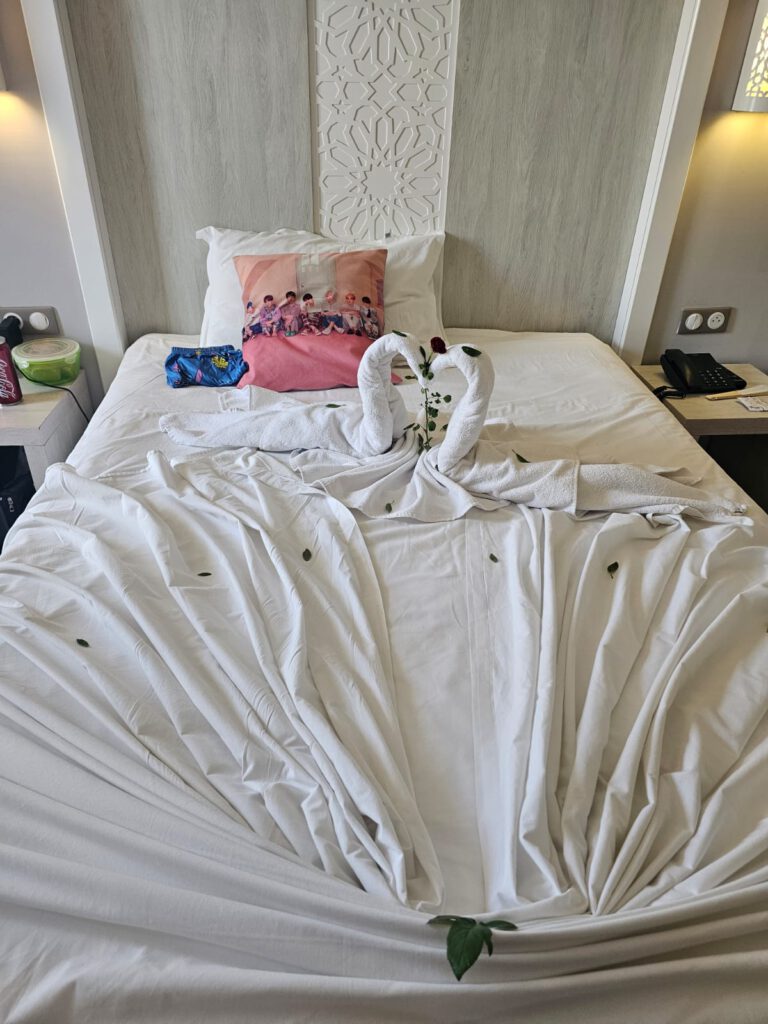 Sahara Beach AquaPark Tunesien – persönliche Eindrücke von unserem Familienurlaub mit fünf Kindern. Aquapark, Pools, Strand, Meer, Animation, Colour Party und Reitstall im All Inclusive Familienhotel in Monastir.