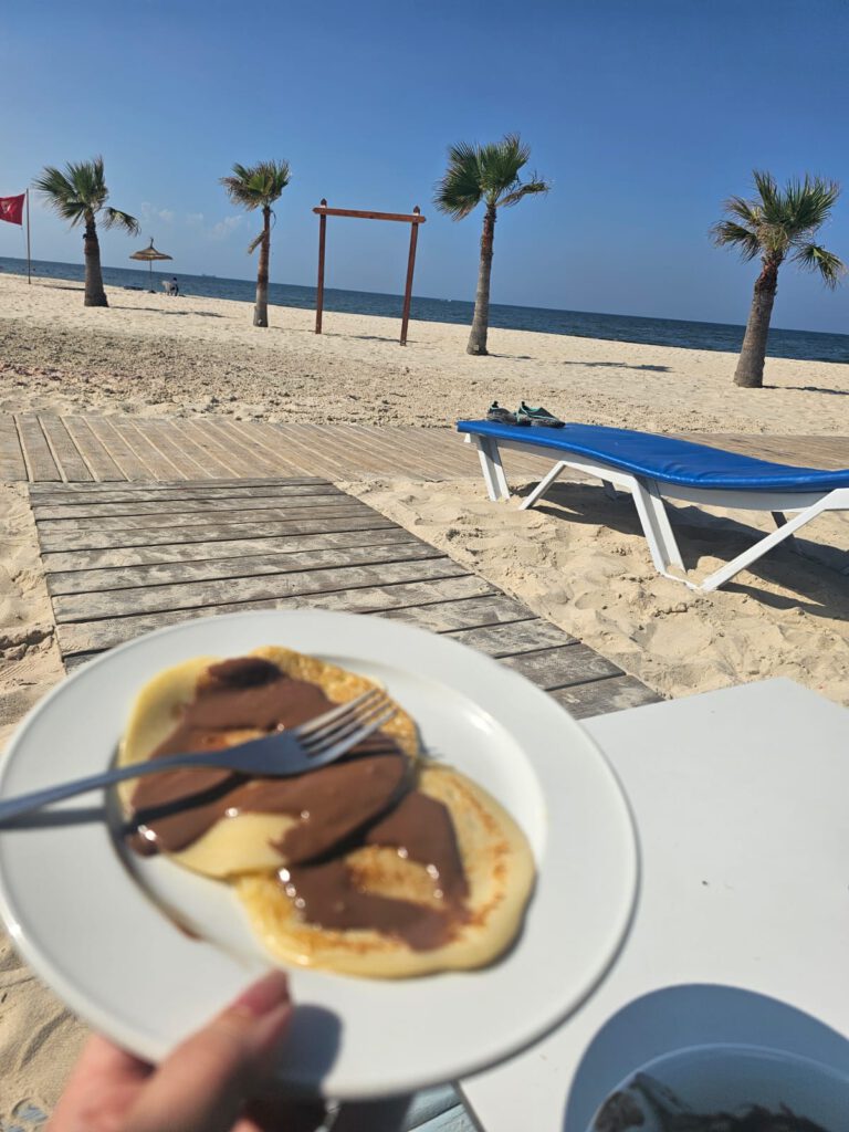 Sahara Beach AquaPark Tunesien – persönliche Eindrücke von unserem Familienurlaub mit fünf Kindern. Aquapark, Pools, Strand, Meer, Animation, Colour Party und Reitstall im All Inclusive Familienhotel in Monastir.